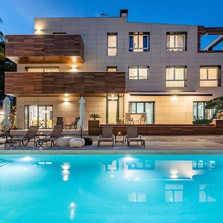 Lusso E Relax Con Piscina A 2 Minuti Dal Mare Lejlighed Miami Playa Eksteriør billede