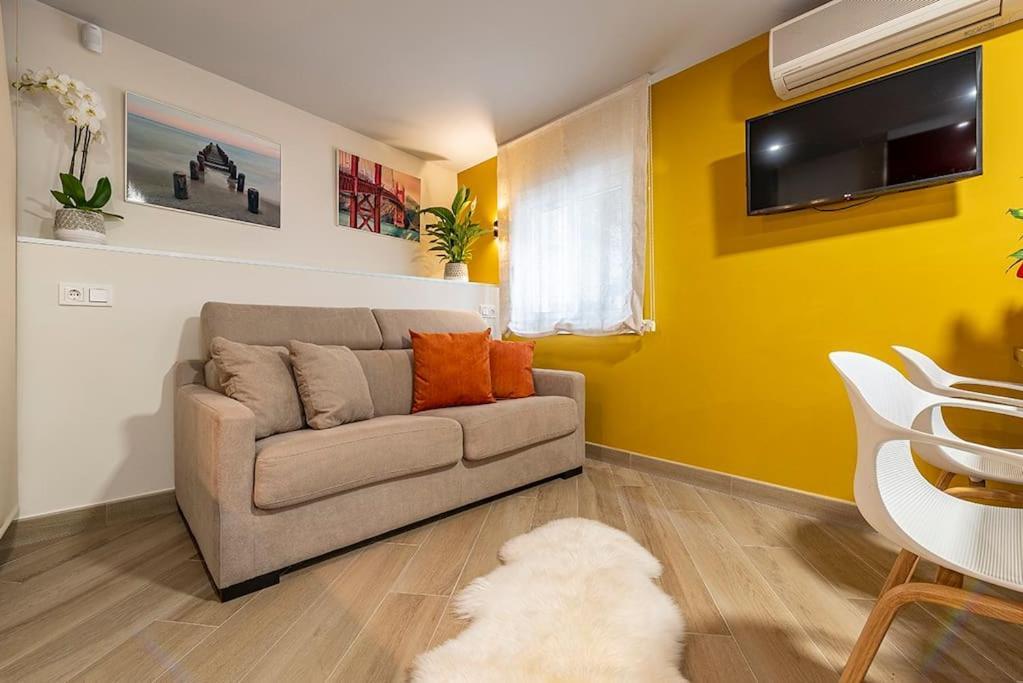 Lusso E Relax Con Piscina A 2 Minuti Dal Mare Lejlighed Miami Playa Eksteriør billede