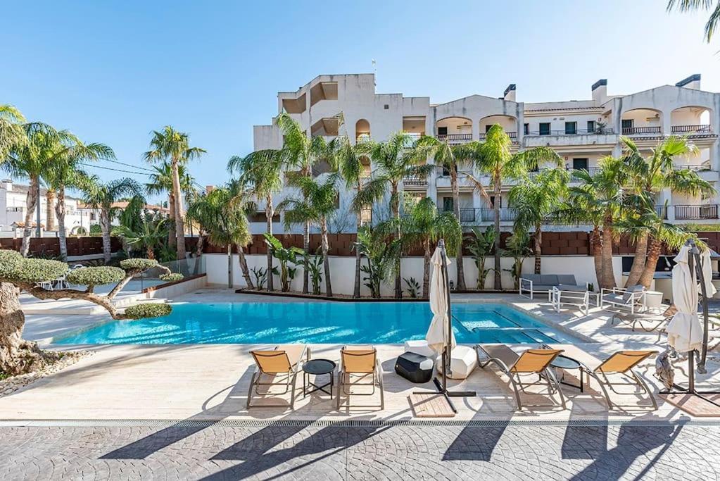 Lusso E Relax Con Piscina A 2 Minuti Dal Mare Lejlighed Miami Playa Eksteriør billede